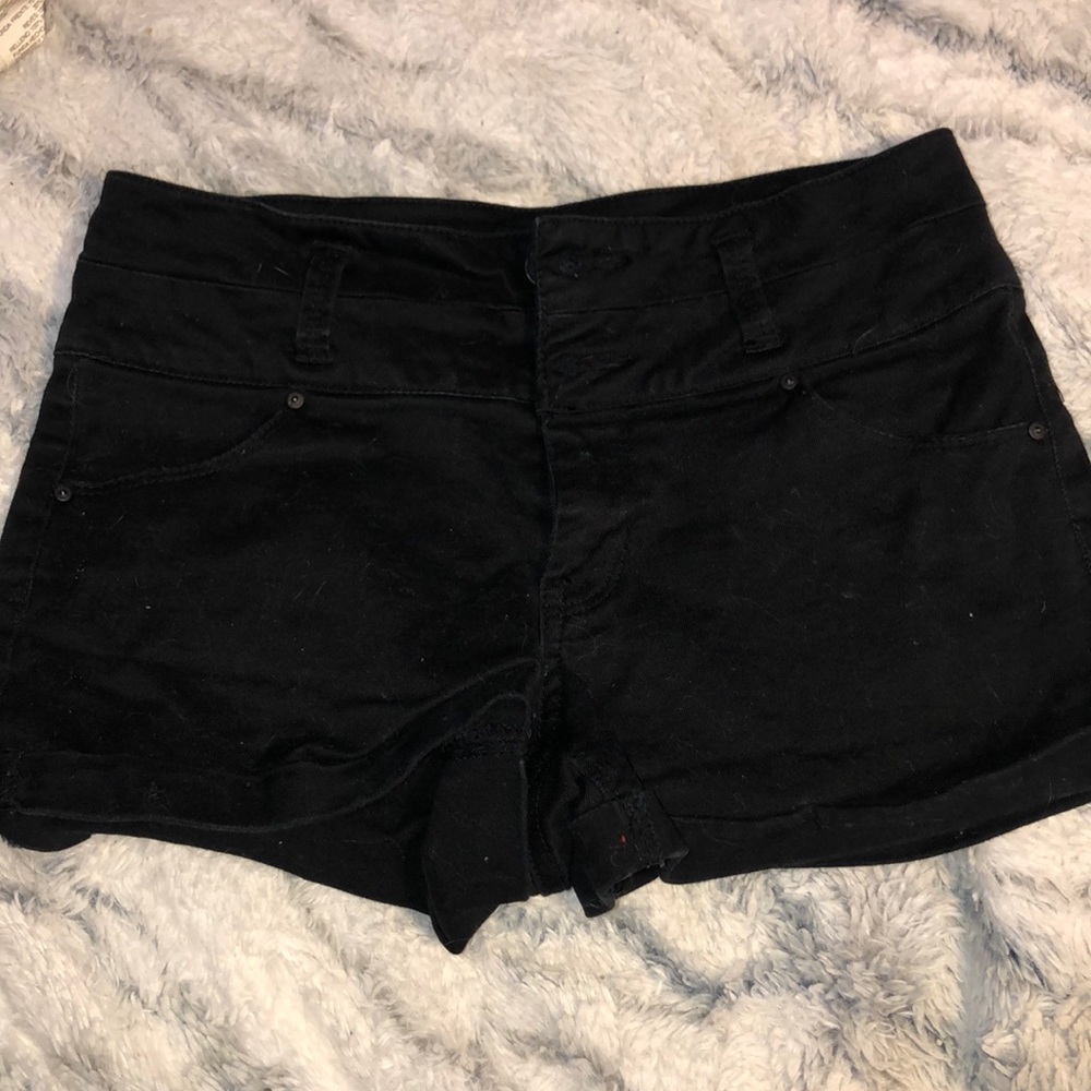 black jean shorts